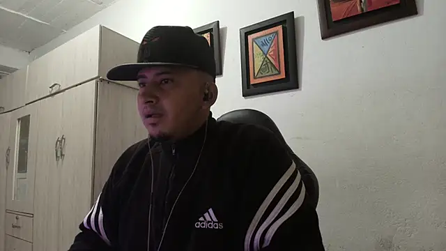 myke andrade online show from September 26, 5:03 am