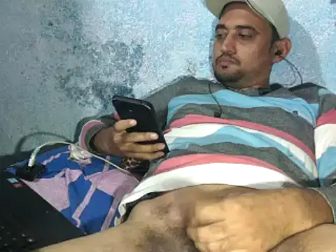 Snapshot of Rocobodymassager chatting on November 13, 10:52 am Rocobodymassager online show from November 13, 10:52 am