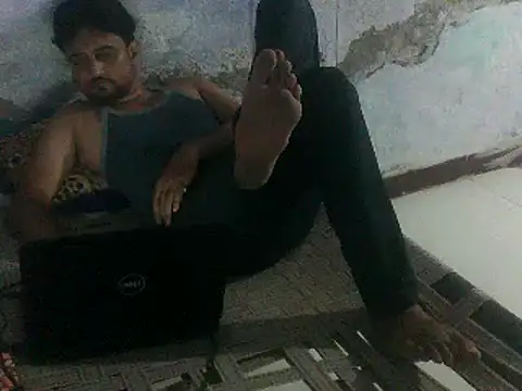 Snapshot of Rocobodymassager chatting on May 27, 3:41 pm Rocobodymassager online show from May 27, 3:41 pm