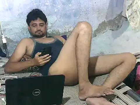 Snapshot of Rocobodymassager chatting on May 30, 6:24 pm Rocobodymassager online show from May 30, 6:24 pm