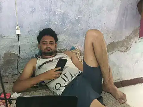 Snapshot of Rocobodymassager chatting on June 2, 2:55 am Rocobodymassager online show from June 2, 2:55 am
