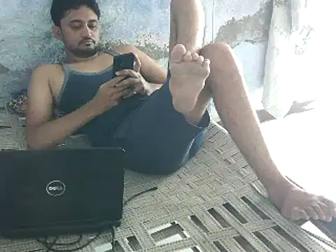Snapshot of Rocobodymassager chatting on May 28, 3:58 am Rocobodymassager online show from May 28, 3:58 am