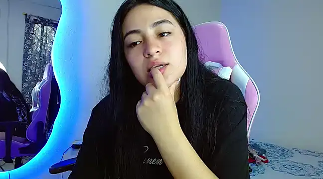Snapshot of Dakota_bumm chatting on January 31, 6:03 pm Dakota bumm online show from January 31, 6:03 pm