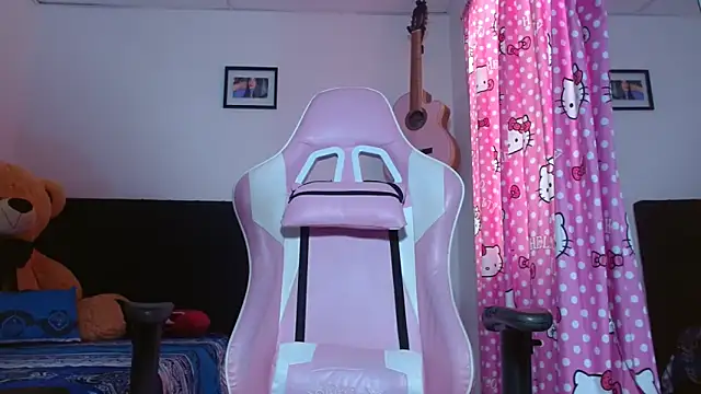 Dakota bumm online show from February 20, 5:59 pm