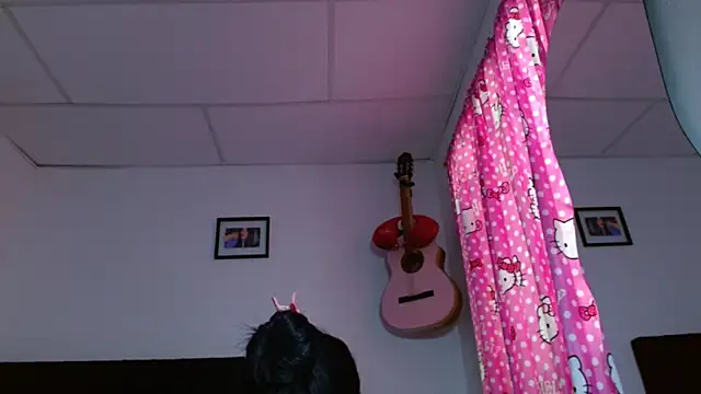 Dakota bumm online show from February 26, 6:52 pm