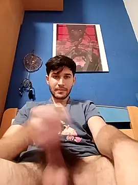 Snapshot of Esti02 chatting on December 2, 6:09 pm Esti02 online show from December 2, 6:09 pm