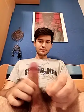 Snapshot of Esti02 chatting on October 6, 9:21 am Esti02 online show from October 6, 9:21 am