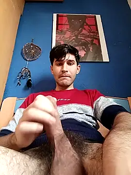 Snapshot of Esti02 chatting on December 16, 3:05 pm Esti02 online show from December 16, 3:05 pm