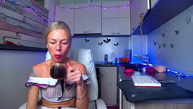 Skinny Nally online show from January 10, 1:34 am