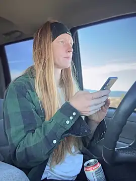 Snapshot of GoldenFlameGoddess chatting on November 23, 6:07 pm GoldenFlameGoddess online show from November 23, 6:07 pm