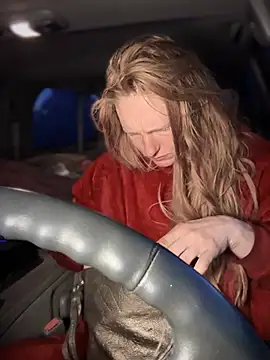 Snapshot of GoldenFlameGoddess chatting on January 17, 3:04 pm GoldenFlameGoddess online show from January 17, 3:04 pm