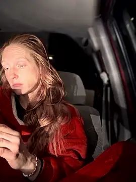 Snapshot of GoldenFlameGoddess chatting on January 10, 2:01 pm GoldenFlameGoddess online show from January 10, 2:01 pm