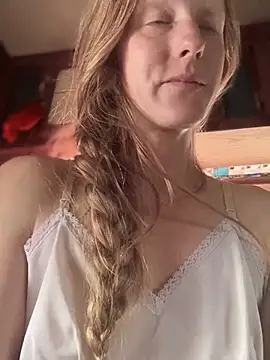GoldenFlameGoddess online show from March 12, 3:29 pm