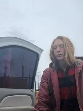 Snapshot of GoldenFlameGoddess chatting on March 1, 5:46 pm GoldenFlameGoddess online show from March 1, 5:46 pm