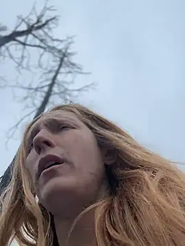 Snapshot of GoldenFlameGoddess chatting on February 25, 12:22 am GoldenFlameGoddess online show from February 25, 12:22 am