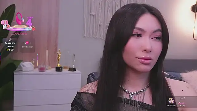 Molly Jons online show from March 29, 1:07 am