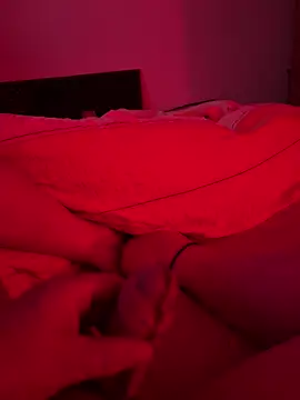 StripperOnStage online show from May 13, 5:58 am