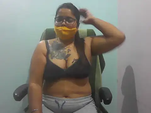 gyanvi1 online show from February 11, 1:41 pm