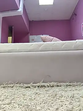 Snapshot of Love_Lysa_ chatting on February 3, 3:09 am Love Lysa online show from February 3, 3:09 am
