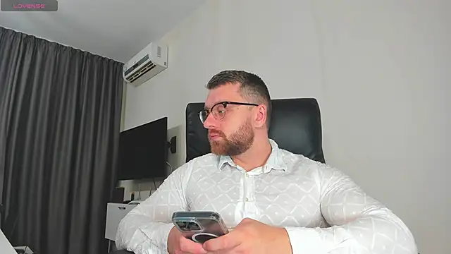 Findom guy online show from December 22, 3:45 pm