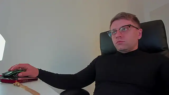 Findom guy online show from March 19, 3:51 pm