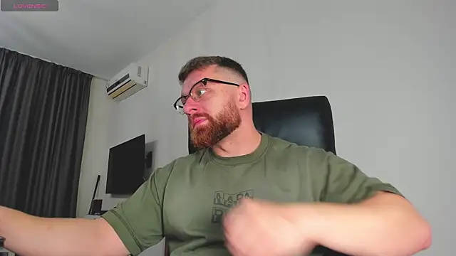 Findom guy online show from March 17, 10:07 am