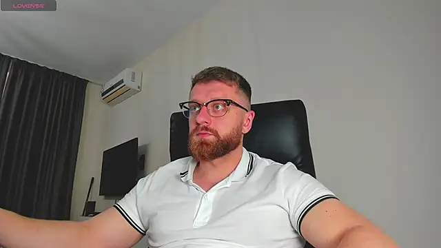 Findom guy online show from March 18, 11:13 am