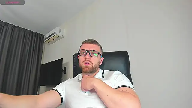 Findom guy online show from December 15, 11:05 am