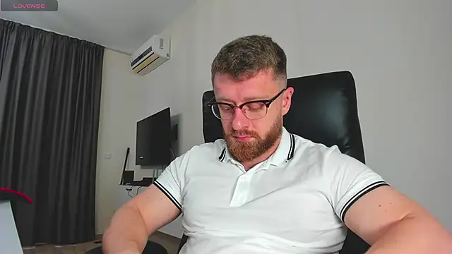 Findom guy online show from March 4, 10:34 am