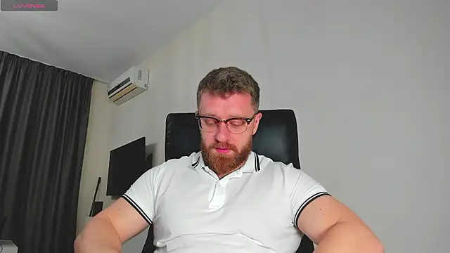 Findom guy online show from March 13, 8:41 am