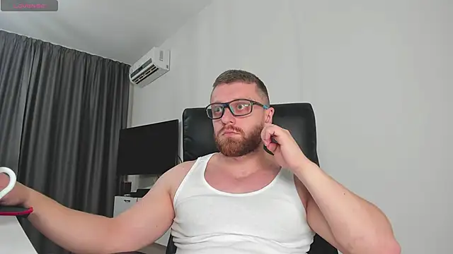 Findom guy online show from January 17, 4:32 pm