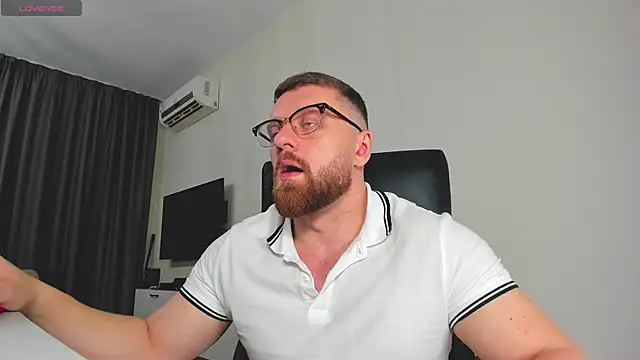 Findom guy online show from February 5, 6:04 pm