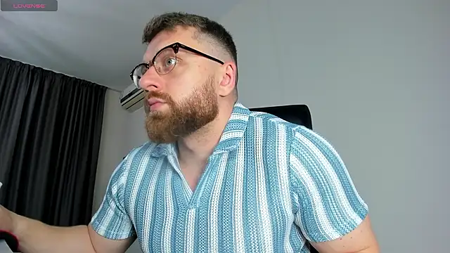 Findom guy online show from March 19, 11:10 am