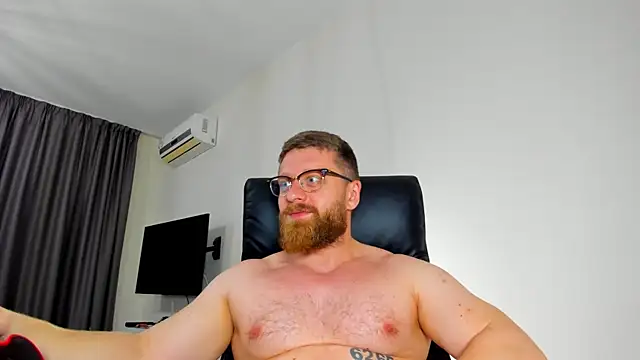 Snapshot of Findom_guy chatting on May 13, 3:19 pm Findom guy online show from May 13, 3:19 pm