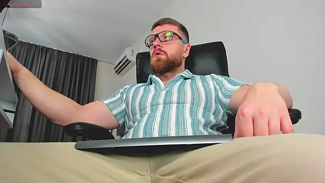 Findom guy online show from February 12, 1:00 pm