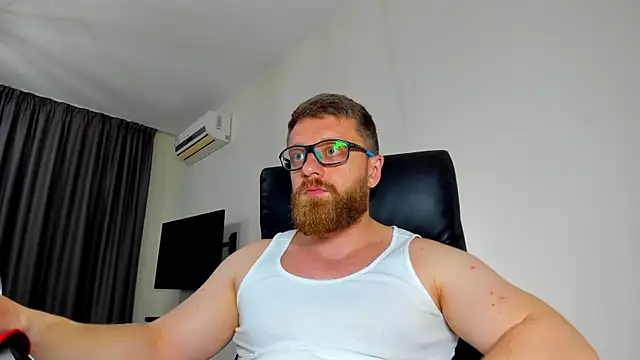 Snapshot of Findom_guy chatting on May 12, 5:30 pm Findom guy online show from May 12, 5:30 pm