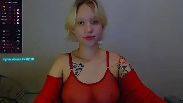 Snapshot of amelia_lye chatting on September 19, 5:17 pm amelia lye online show from September 19, 5:17 pm