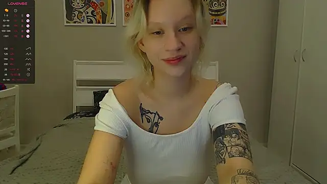 Snapshot of amelia_lye chatting on March 11, 1:01 pm amelia lye online show from March 11, 1:01 pm