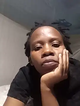 Snapshot of Queentesi chatting on March 20, 5:47 pm Queentesi online show from March 20, 5:47 pm