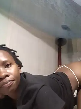 Snapshot of Queentesi chatting on March 2, 5:52 pm Queentesi online show from March 2, 5:52 pm