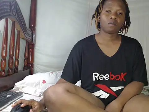 Queentesi online show from March 19, 10:32 pm