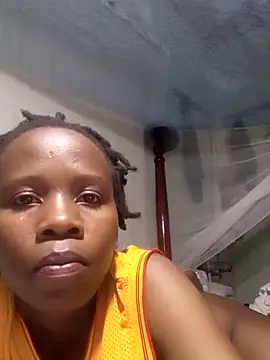 Snapshot of Queentesi chatting on February 24, 5:53 pm Queentesi online show from February 24, 5:53 pm