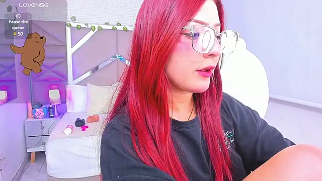 Zoe Lennoxx online show from February 15, 3:31 am