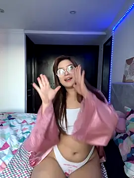 Zoe Lennoxx online show from September 25, 10:27 pm