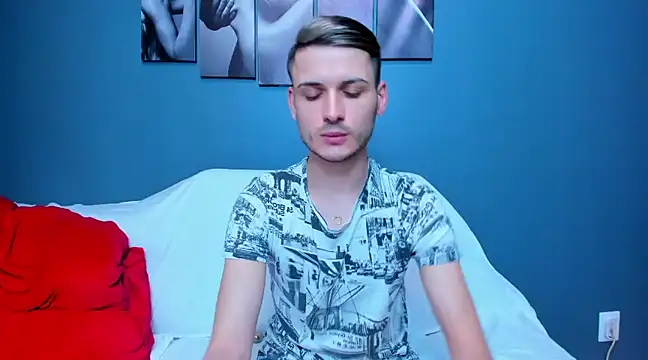 Snapshot of andboyfor6 chatting on January 21, 12:50 pm andboyfor6 online show from January 21, 12:50 pm