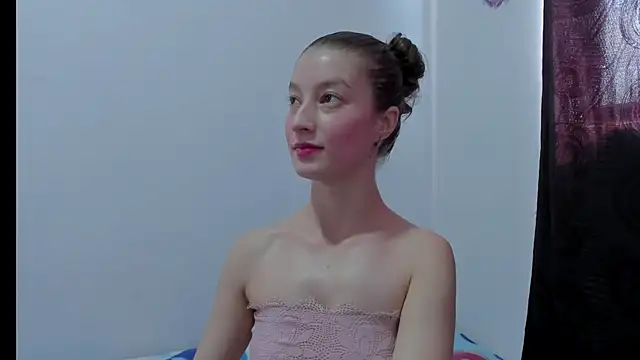 MiiaVolkova online show from November 12, 5:50 pm