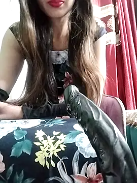 Noor Darliing online show from December 3, 3:00 pm