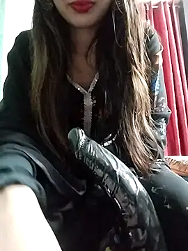 Noor Darliing online show from December 14, 3:28 pm