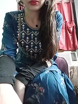 Noor Darliing online show from May 17, 3:23 pm