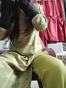 Noor Darliing online show from May 23, 3:44 pm